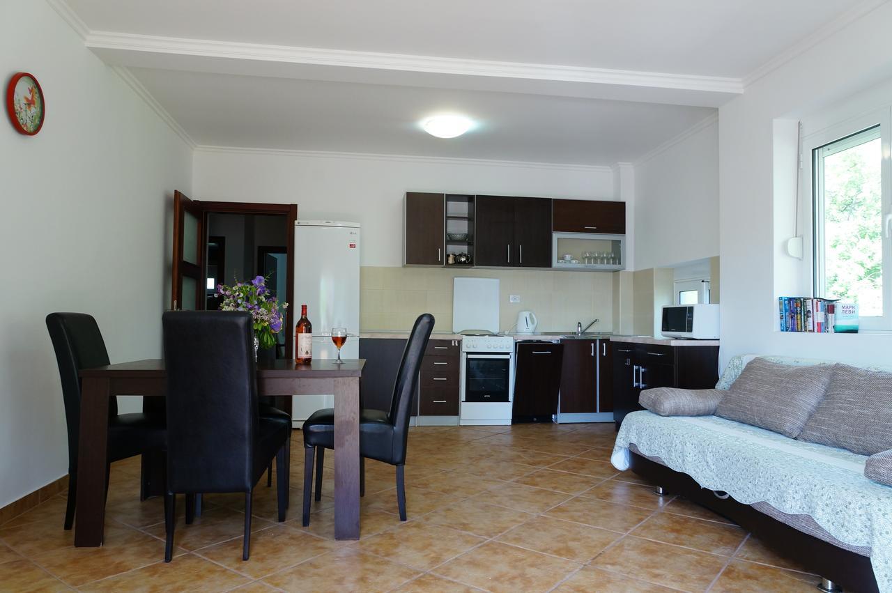 Apart Hotel Forte Roses Montenegro Ko Buljarica Petrovac Kültér fotó